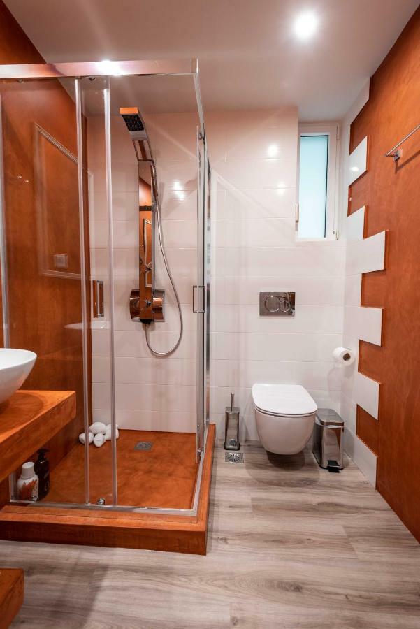 Acropolis Koukaki Newly Renovated 55Sq.M Apartment Athens Luaran gambar